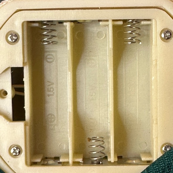 Animated Santa Claus Singing Plush Self Sitter Made in Poland 10 inches Tall - Picture 7 of 7